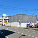 JR大久保駅前のパチンコ店「サンケイホール」が閉店！跡地はマンションが建つようです