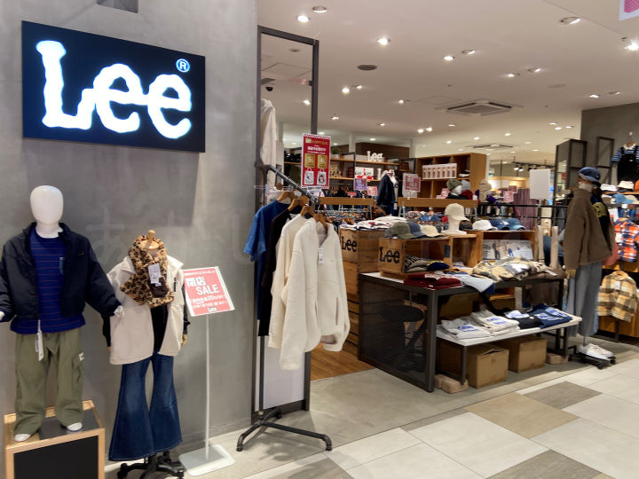 ピオレ明石のデニム・アパレル「LEE」で閉店セール実施中！店内全品20%オフ