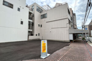 【開店】閉店した冨士吉本店の跡地に駐車場「タイムズ明石本町第8」が10/1にオープン予定