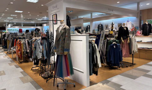 【開店】アパレル「ヴィヴィッド ナチュラルミスト クラス」がピオレ明石西館にオープンしてた