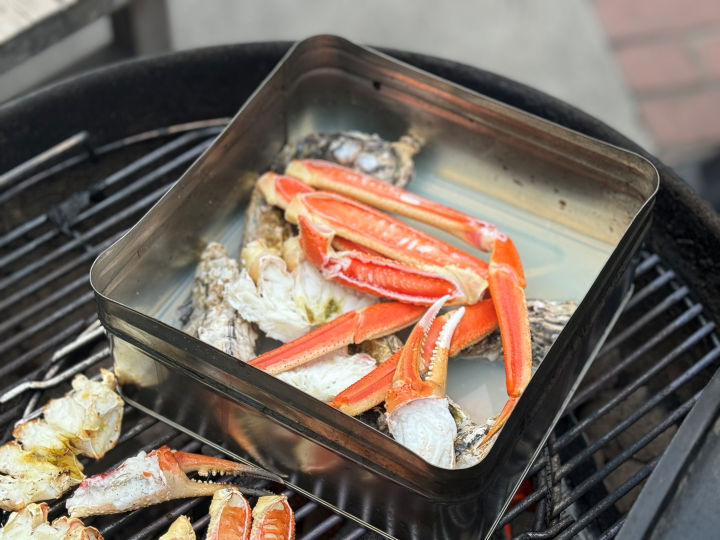 ズワイガニのガンガン焼き＆サワラの藁焼き！大蔵海岸BBQ「ZAZAZA」で限定開催